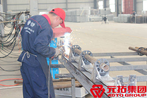 如何通過網(wǎng)絡(luò)來選擇正規(guī)的腳手架批發(fā)廠家