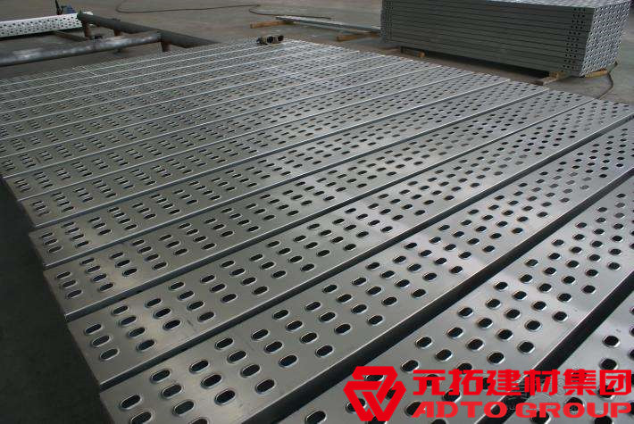 鍍鋅鋼跳板的標(biāo)準(zhǔn)是什么？鋼跳板規(guī)格有哪些？