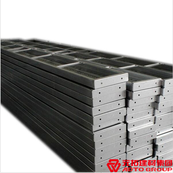 如何安全使用鋼跳板？