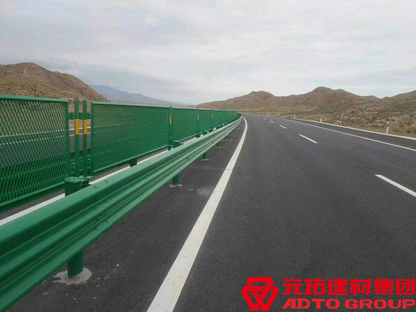 洛陽高速公路護(hù)欄板去哪里批發(fā)？