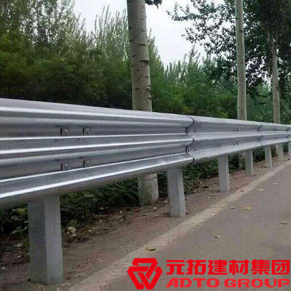 廣東鄉(xiāng)村公路波形護(hù)欄板去哪里批發(fā)？