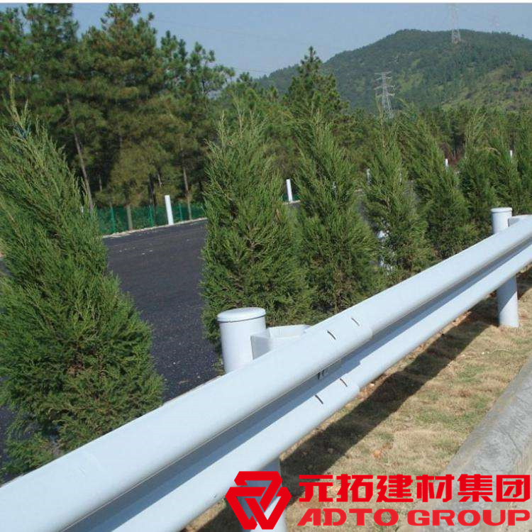 山東鄉(xiāng)村公路護欄板哪里有賣？訂購電話是多少？