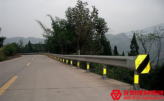 福建護欄板廠家直銷找哪家好？