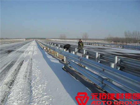 四川高速公路護(hù)欄板哪家好