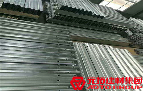 波形護(hù)欄板規(guī)格型號一般有哪些？