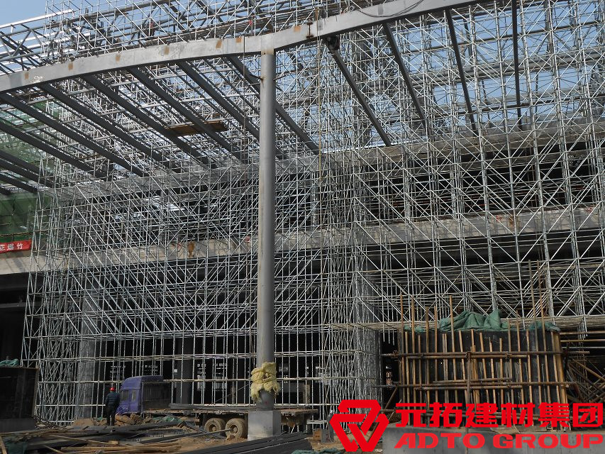 盤扣腳手架對比扣件式腳手架