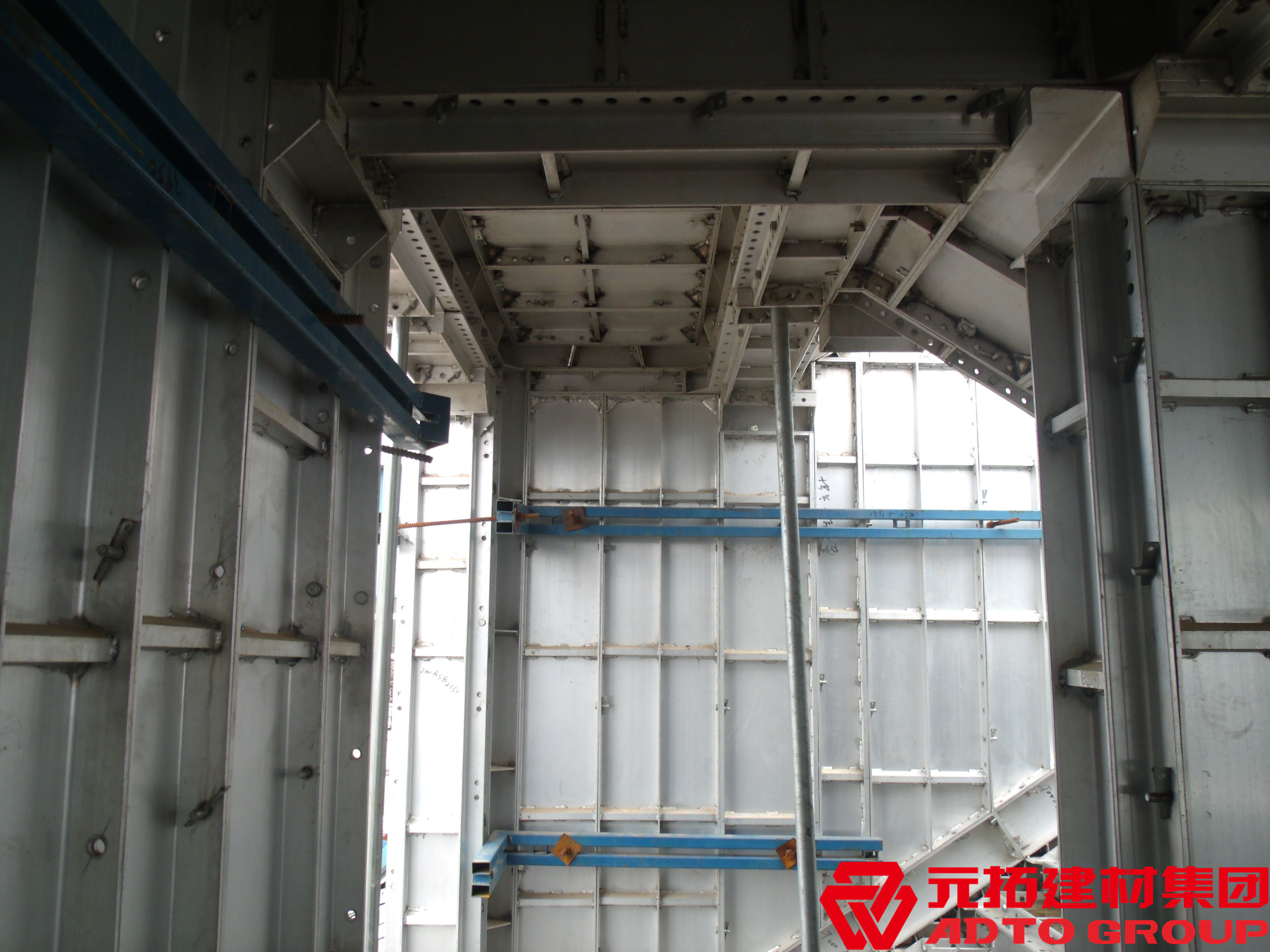 選擇鋁合金模板生產(chǎn)廠家的標(biāo)準(zhǔn)