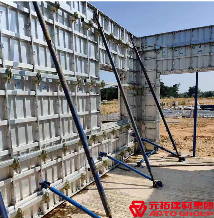 泰國(guó)排屋使用元拓鋁合金模板建造