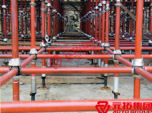 碗扣式腳手架搭設(shè)滿堂腳手架