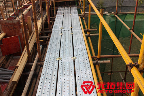 扣件式鋼管腳手架對構(gòu)架配件有哪些要求？