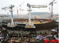 陽(yáng)江核電站  使用產(chǎn)品：門(mén)式腳手架   鋼跳板